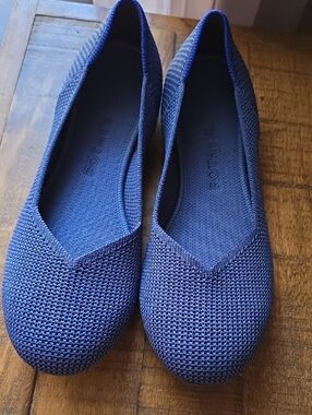 ⭐️NWOT⭐️ Rothy's Royal Blue Knit Pointed Ballet Flats Size